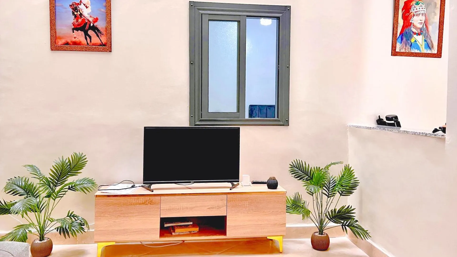 Super Appartement Spacieux City Center Agadir 0*,  Fas
